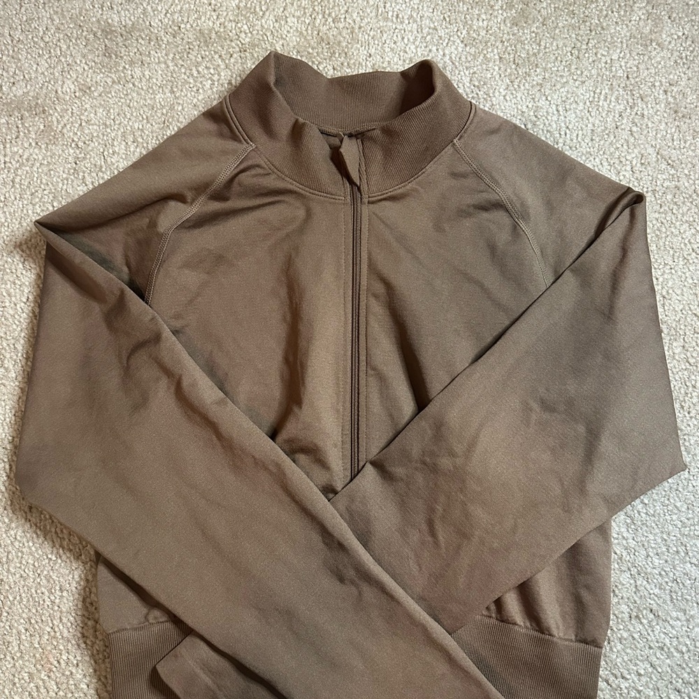 NWOT NVGTN size Large ZipUp